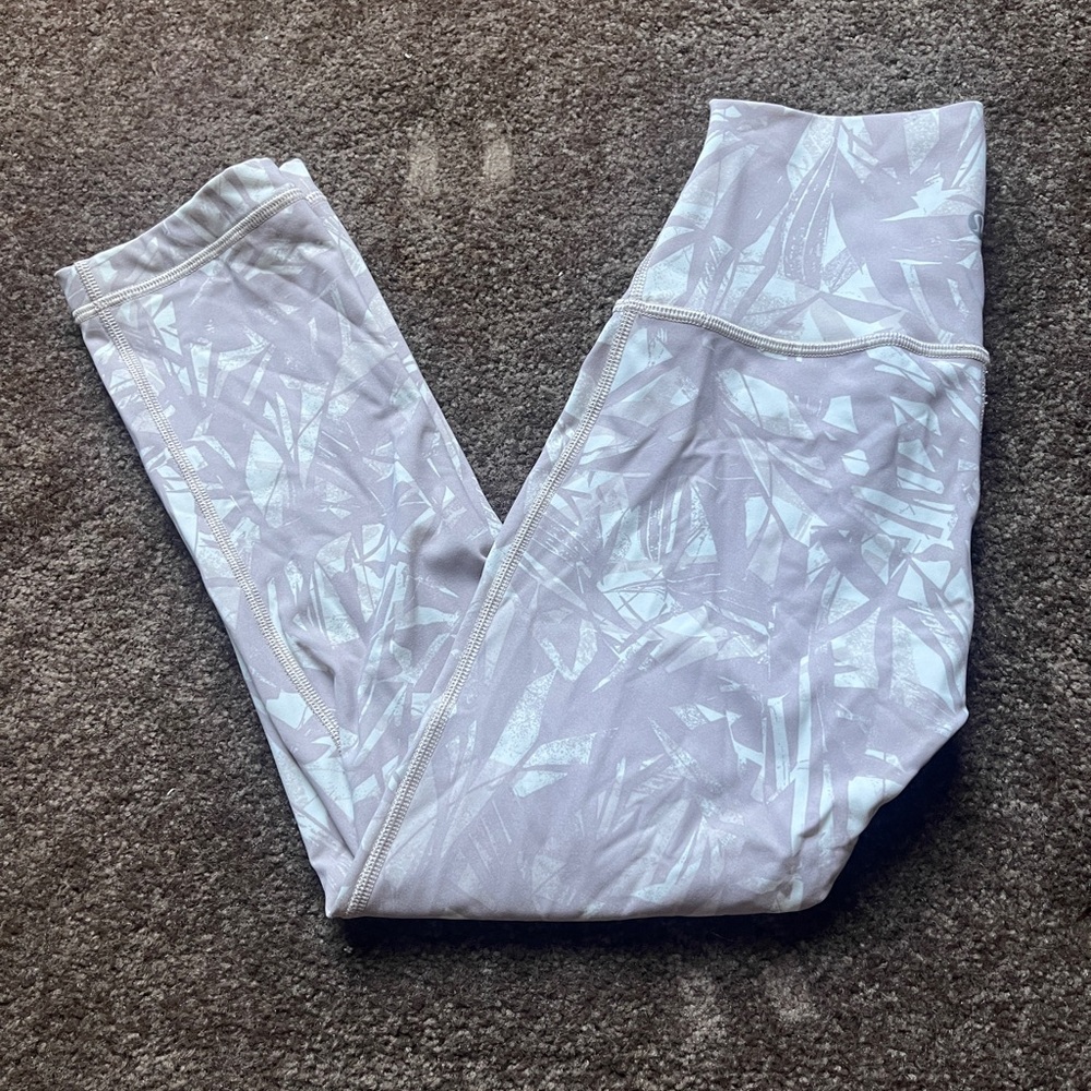 lululemon leggings spring